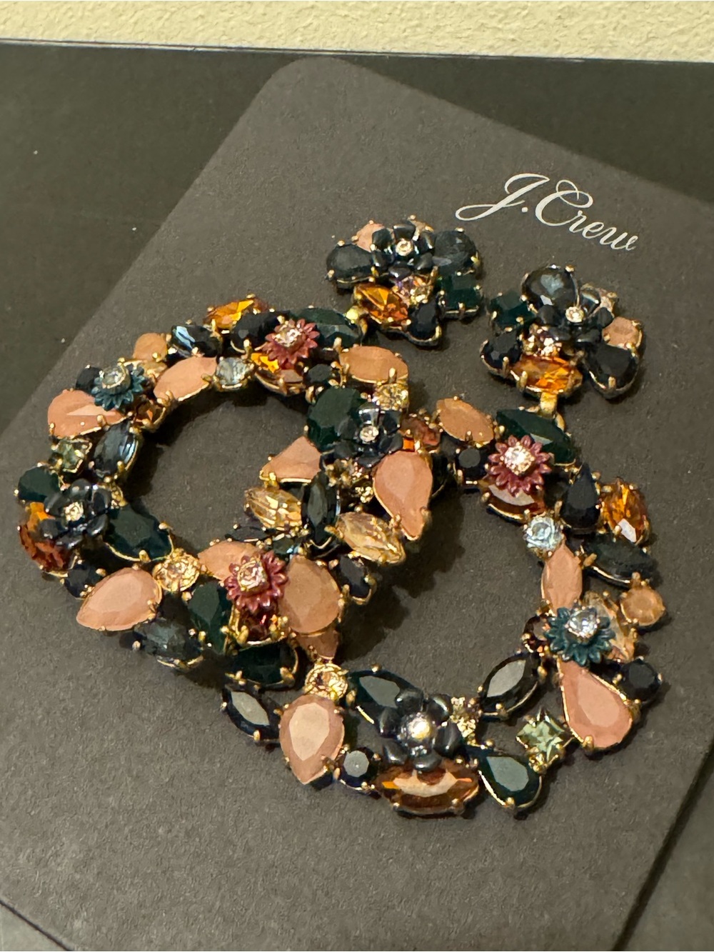 NWT J.Crew Archival Colorful Crystal Floral Hoop Earrings BL9371 with Pouch
